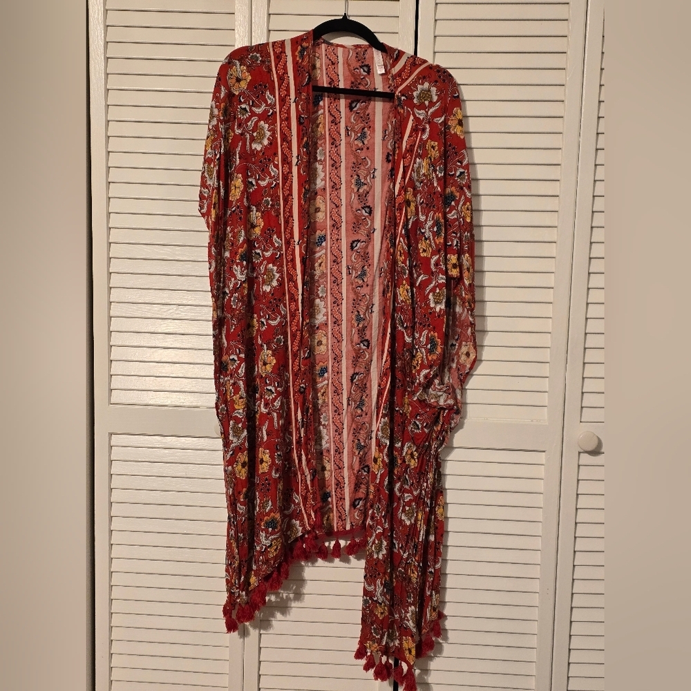 Xhilaration Boho Floral Kimono Wrap | Rust Red Tassel Hem | XS/S